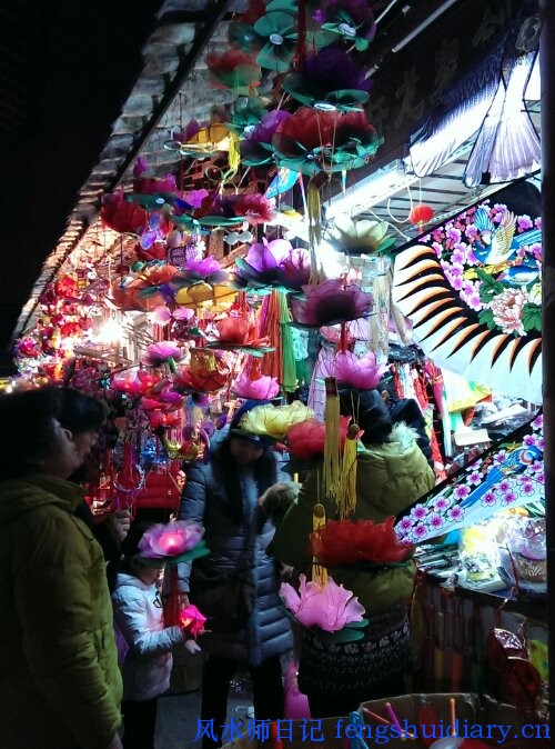 正月十六南京夫子街的花灯